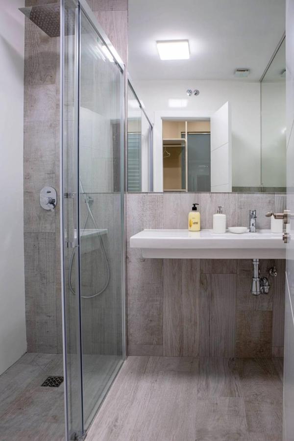 Cozy 2Bed2Bath&Patio W Bedbath In Mdrd'S Center Apartment มาดริด ภายนอก รูปภาพ